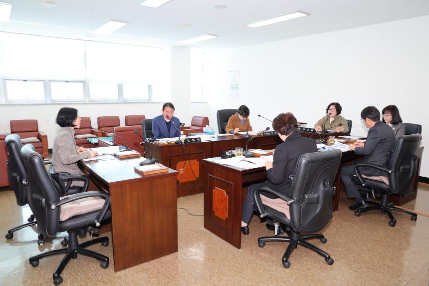 제300회 고성군의회 상임위원회(기획행정)