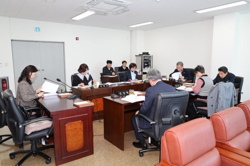 제300회 고성군의회 상임위원회(산업경제)