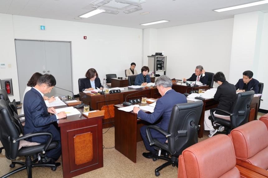 제301회 고성군의회 상임위원회(산업경제)