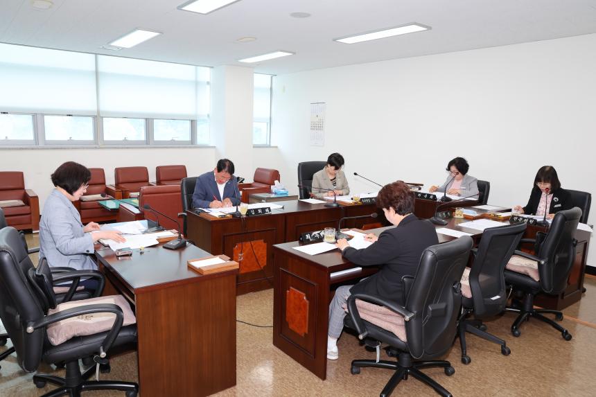 제302회 고성군의회 상임위원회(기획행정)