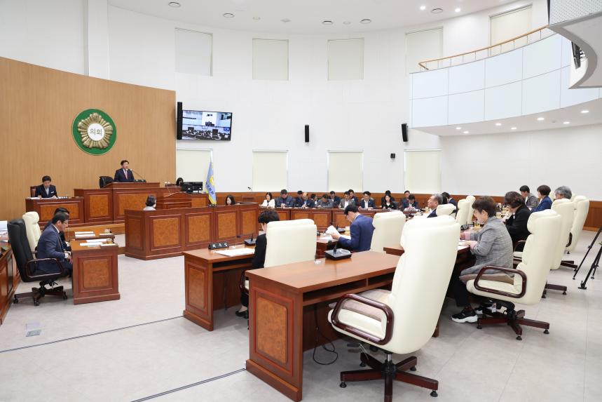 제308회 고성군의회 임시회 2차 본회의