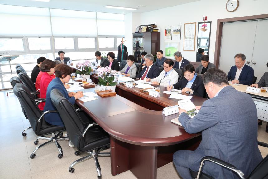 고성군의회 4월 첫 번째 의원 월례회