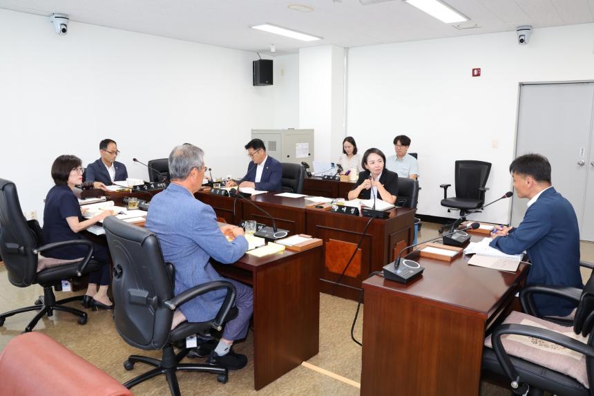 제311회 고성군의회 상임위원회(기획행정)
