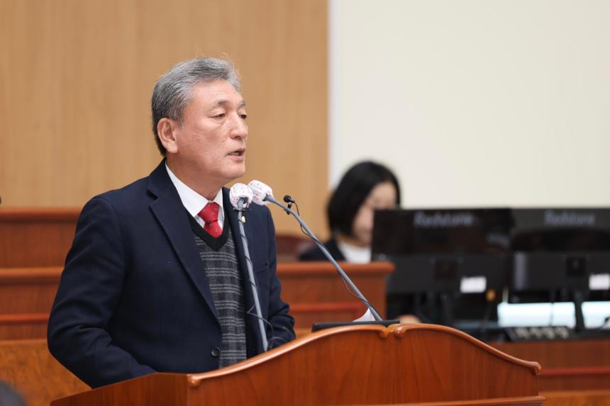 고성군의회, 제306회 제2차 정례회 개회 - 6