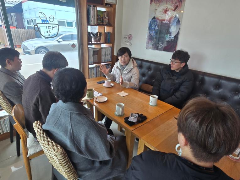 고성군의회 이정숙 의원, 곡성군 전통시장 노점 카드결제 벤치마킹 - 2