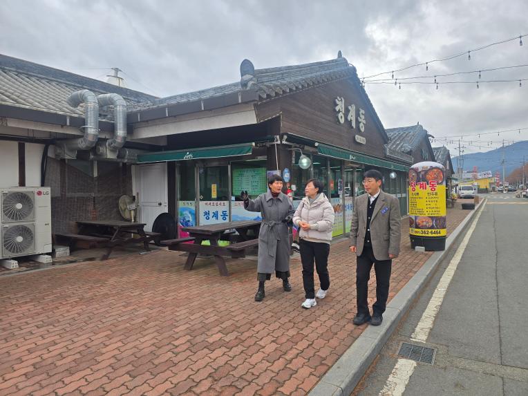 고성군의회 이정숙 의원, 곡성군 전통시장 노점 카드결제 벤치마킹 - 3